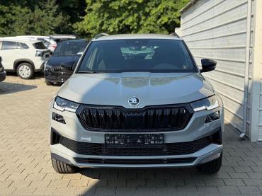 Skoda Karoq Sportline 2.0 TSI DSG 4x4 *AHK*19Zoll Neuwagen