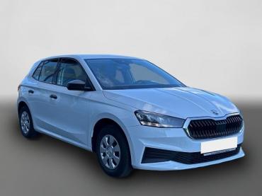 Skoda Fabia 1.0 TSI Essence LED Allwetterreifen Klima PDC hinten Resererad Gebrauchtwagen