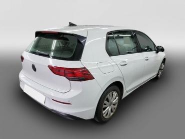 VW Golf VIII 2.0 TDI Life *LED*AHK*Navi* Gebrauchtwagen