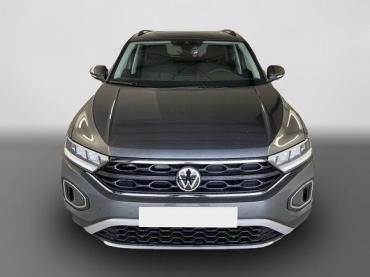 Fahrzeug ansehen: VW T-Roc Life 1.0 TSI AHK+Kessy+Kamera+ACC+Alu17+Climatr... Neuwagen VW T-Roc Life 1.0 TSI AHK+Kessy+Kamera+ACC+Alu17+Climatr... Neuwagen