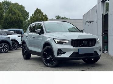 Volvo XC40 B4 Plus Black Edition 2WD/FHZ/Pixel-LED Neuwagen