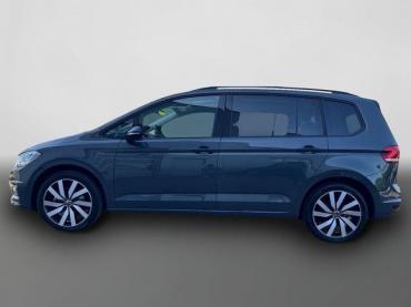 VW Touran 1.5 TSI DSG Highline Navi,AHK,Pano,Black Style,LM18 Gebrauchtwagen
