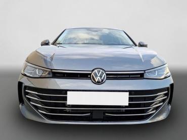 VW Passat Elegance DSG NAVI MATRIX MASSAGE ACC KAMERA 18 ... EU Reimport Tageszulassung