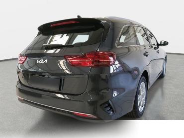 KIA Ceed SW 1.5 T-GDI DCT7 ULTIMATE EDITION MJ25    Neuwagen