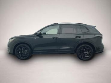Volkswagen Tiguan 2.0 TDI DSG R-Line BLACK-STYLE 5-J-GAR AH