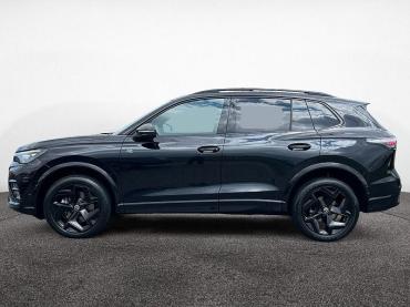 VW Tiguan R-Line 4Mo. TDI DSG|PANO|eHECK|BLACKSTYLE Gebrauchtwagen