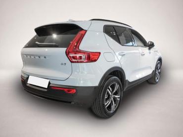 Volvo XC40 Plus Dark 2WD 360 Grd Kamera Frontscheibenh