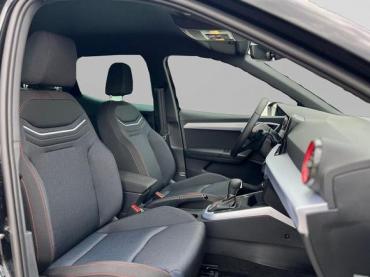 Seat Arona FR Edition Arona FR Edition 1.0 TSI DSG AHK*NAV... Tageszulassung