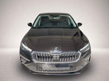 Fahrzeug ansehen: Skoda Scala Selection 115PS DSG GV5 * AHK * Kamera * Kessy * PDC * Si. Skoda Scala Selection 115PS DSG GV5 * AHK * Kamera * Kessy * PDC * Si.