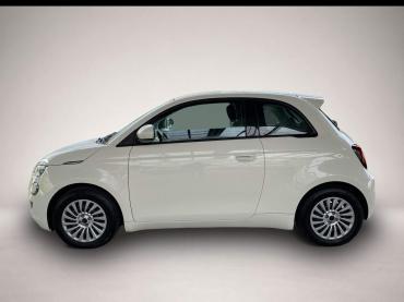 Fahrzeug ansehen: Fiat 500 e Base Navi * KeyLess * KlimaA * AUT * SpurH Fiat 500 e Base Navi * KeyLess * KlimaA * AUT * SpurH