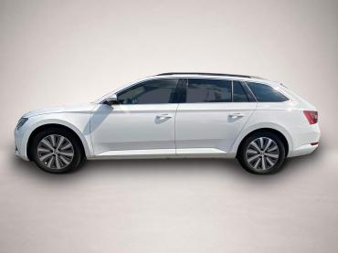 Fahrzeug ansehen: Skoda Superb Combi iV 1.4 TSI DSG STANDHEIZUNG * SMART-L Skoda Superb Combi iV 1.4 TSI DSG STANDHEIZUNG * SMART-L