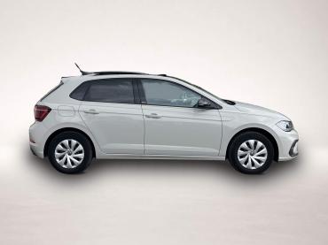 Volkswagen Polo 1.0 TSI MOVE 119¤ m.20% Anz. Navi PANO IQ-L