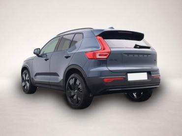 Volvo XC40 2.0 Black Edition Plus B4 Mild-Hybrid 197P