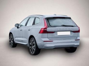 Fahrzeug ansehen: Volvo XC60 Core 2WD Digitales Cockpit Soundsystem LED Volvo XC60 Core 2WD Digitales Cockpit Soundsystem LED
