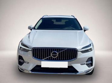 Fahrzeug ansehen: Volvo XC60 T6 AWD Plug-in Hybrid Core Pano * AHZV Volvo XC60 T6 AWD Plug-in Hybrid Core Pano * AHZV