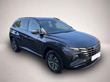Fahrzeug ansehen: Hyundai TUCSON Trend Hybrid 4WD * KLIMA * LED * NAVI * RFK * UVM Hyundai TUCSON Trend Hybrid 4WD * KLIMA * LED * NAVI * RFK * UVM