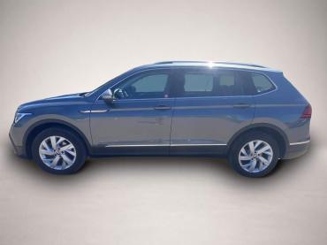 Volkswagen Tiguan Allspace 1.5 TSI DSG LIFE 7-SITZER * AHK * EL