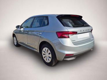 Skoda Fabia 1.0 TSI 95PS Selection 5-türig Rückf.Kamera Parksensoren Sitzheizung Multifunktionslenkrad Klima Skoda-Radio Bluetooth Touchscreen Speedlimiter Nebelsch. Apple CarPlay * Android Auto