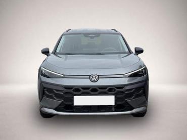 Fahrzeug ansehen: Volkswagen T-Roc 1.5 eTSI DSG LIFE LED Plus Anhängerkupplu. Volkswagen T-Roc 1.5 eTSI DSG LIFE LED Plus Anhängerkupplu.