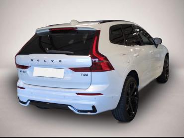 Fahrzeug ansehen: Volvo XC60 Plus Black Edition Recharge Plug-In Hybrid Volvo XC60 Plus Black Edition Recharge Plug-In Hybrid