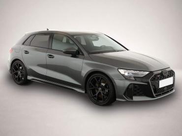 Audi RS3 Sportback 2.5 TFSI quattro * SONOS * Navi * Ka