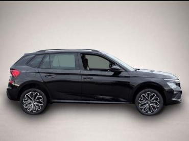 Skoda Kamiq BALANCE 1.5TSI * DSG MatrixLED ACC R-Kam SHZ