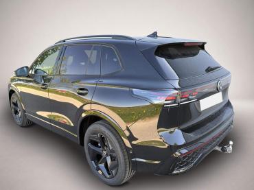 Fahrzeug ansehen: Volkswagen Tiguan 2.0 TDI DSG R-Line ABT Head Up Black 360 AHK Pano Volkswagen Tiguan 2.0 TDI DSG R-Line ABT Head Up Black 360 AHK Pano