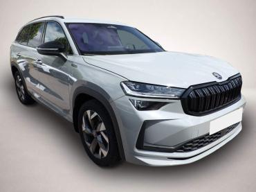 Fahrzeug ansehen: Skoda Kodiaq Sportl AHK Matrix Nav Kessy ACC SunS SHZ Skoda Kodiaq Sportl AHK Matrix Nav Kessy ACC SunS SHZ