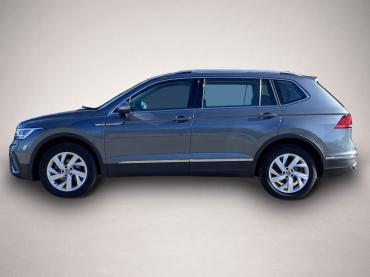Fahrzeug ansehen: Volkswagen Tiguan Allspace 1.5 TSI DSG LIFE 7-SITZER * AHK * AC Volkswagen Tiguan Allspace 1.5 TSI DSG LIFE 7-SITZER * AHK * AC