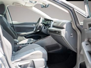 Volkswagen Golf VIII