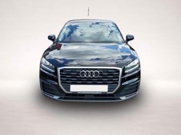 Fahrzeug ansehen: Audi Q2 30 TFSI Automatik/1Hand/Nur 25T Gelaufen Audi Q2 30 TFSI Automatik/1Hand/Nur 25T Gelaufen
