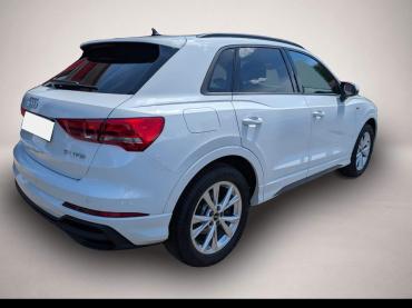 Fahrzeug ansehen: Audi Q3 35TFSI S-Line Kessy Pano SHZ LED PDC Audi Q3 35TFSI S-Line Kessy Pano SHZ LED PDC