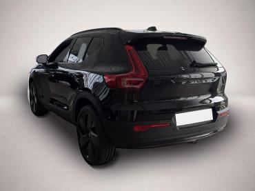 Fahrzeug ansehen: Volvo XC40 Plus Black Edition 2WD Bluetooth LED Klima Volvo XC40 Plus Black Edition 2WD Bluetooth LED Klima