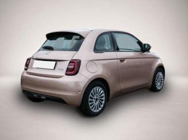 Fahrzeug ansehen: Fiat 500e Navi Soundsystem JBL Apple CarPlay Android Fiat 500e Navi Soundsystem JBL Apple CarPlay Android