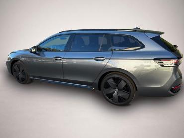 Volkswagen Passat Variant 1.5 TSI eHybrid R-line Black AHK