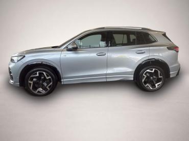 Volkswagen Tiguan 2.0 TSI DSG 4M R-Line Standhzg * 360°Kamera