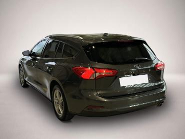 Fahrzeug ansehen: Ford Focus Cool & Connect Turnier Bluetooth Navi LED Ford Focus Cool & Connect Turnier Bluetooth Navi LED
