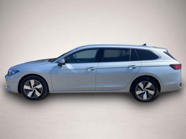 Fahrzeug ansehen: Volkswagen Passat Variant 1.5 TSI DSG BUSINESS Business AHK Volkswagen Passat Variant 1.5 TSI DSG BUSINESS Business AHK