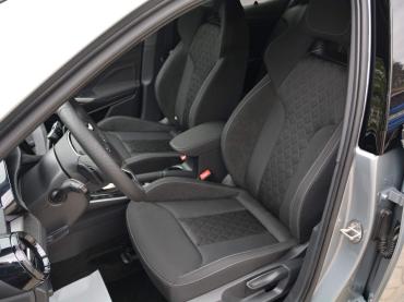 Fahrzeug ansehen: Skoda Fabia Dynamic 1.0 TSI Skoda Fabia Dynamic 1.0 TSI