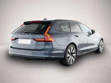 Fahrzeug ansehen: Volvo V90 Kombi Plus Dark Recharge Plug-In Hybrid AWD Volvo V90 Kombi Plus Dark Recharge Plug-In Hybrid AWD