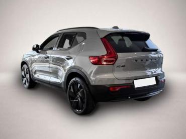 Fahrzeug ansehen: Volvo XC40 B3 Benzin Plus Black Edition Surround View Volvo XC40 B3 Benzin Plus Black Edition Surround View