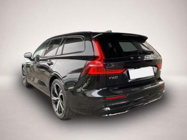 Fahrzeug ansehen: Volvo V60 T8 Plus Dark AWD * AHK * SHZ v * h * StHzg Volvo V60 T8 Plus Dark AWD * AHK * SHZ v * h * StHzg
