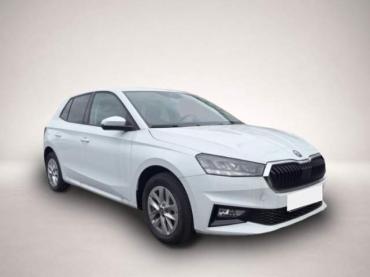 Skoda Fabia Selection * AUTOMATIK * CARPLAY * R-KAM * PDC * S/L