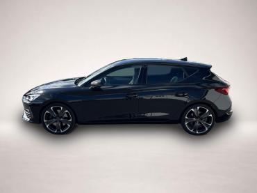 Cupra Leon 2.0 TSI DSG VZ 163¤ m.20% Anz. Navi KEYLESS