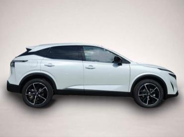 Fahrzeug ansehen: Nissan Qashqai TEKNA 158PS Xtronic * Panoramadach SOFORT Nissan Qashqai TEKNA 158PS Xtronic * Panoramadach SOFORT