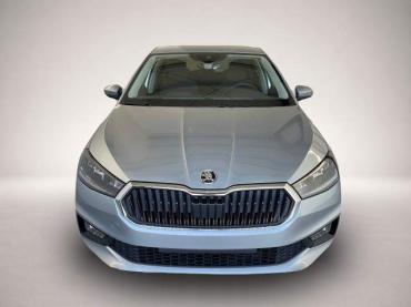 Fahrzeug ansehen: Skoda Fabia Selection 95PS GV4 * Sitzheiz * Lenkradheiz * Climatr. Skoda Fabia Selection 95PS GV4 * Sitzheiz * Lenkradheiz * Climatr.