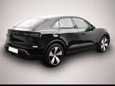 Porsche Macan 4 Electric ALLRAD/20"/MEM/ACC/KAM