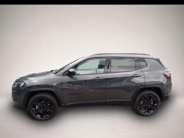 Fahrzeug ansehen: Jeep Compass Night Eagle MultiAir * Navi * dig.Cockpit Jeep Compass Night Eagle MultiAir * Navi * dig.Cockpit