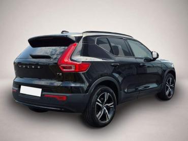 Fahrzeug ansehen: Volvo XC40 B3 B DKG Plus Dark STDHZ * 360°VIEW Volvo XC40 B3 B DKG Plus Dark STDHZ * 360°VIEW