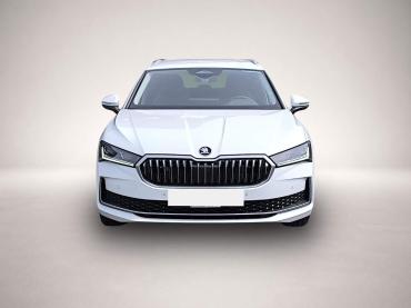 Fahrzeug ansehen: Skoda Superb Combi 2.0 TDI DSG Selection AHK NAV RFK M Skoda Superb Combi 2.0 TDI DSG Selection AHK NAV RFK M